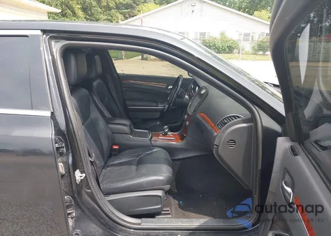 2014 Chrysler 300 from USA, damaged, VIN 2C3CCARG4EH384561